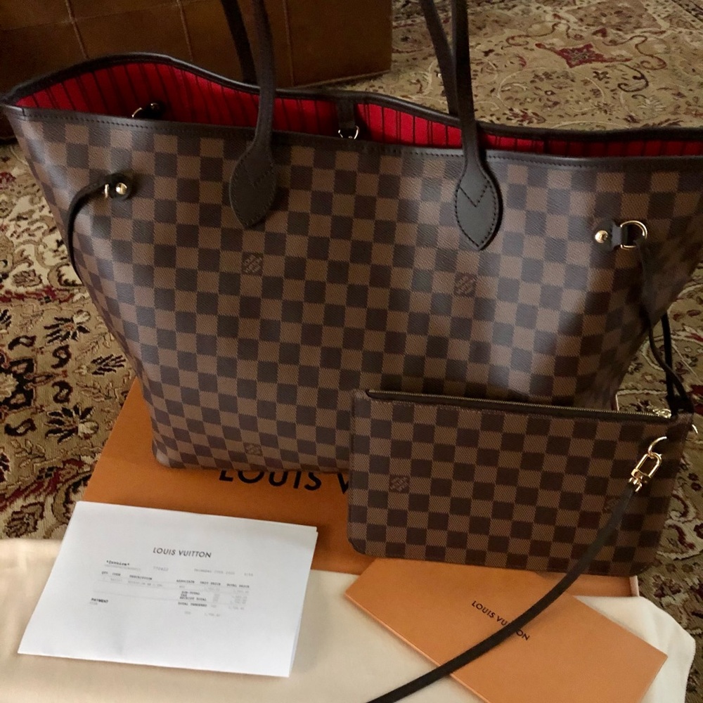 Louis Vuitton Neverfull Purse